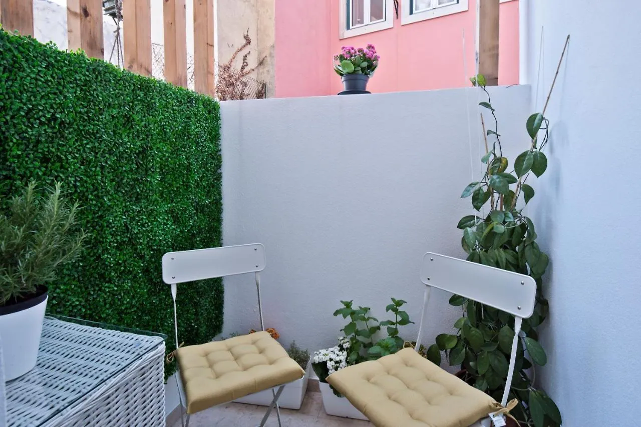 Old Town Principe Real Apartment Lisbon 0*,